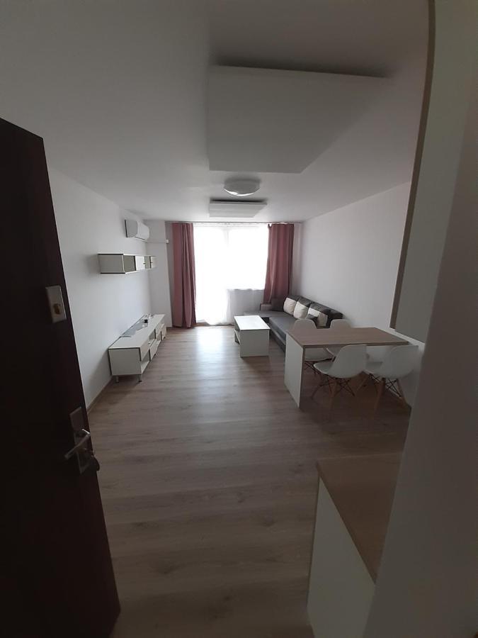 Hotel Felicia Kaluza Bagian luar foto