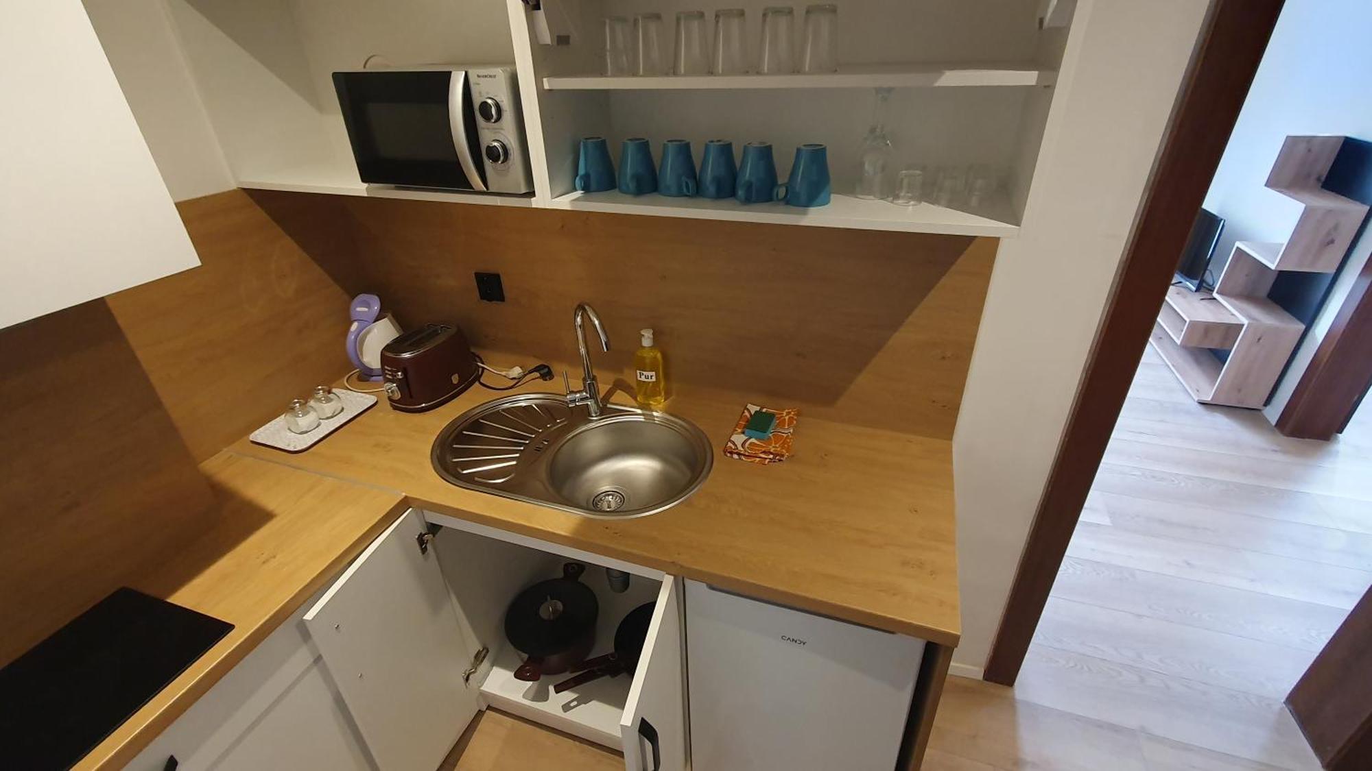 Hotel Felicia Kaluza Bagian luar foto